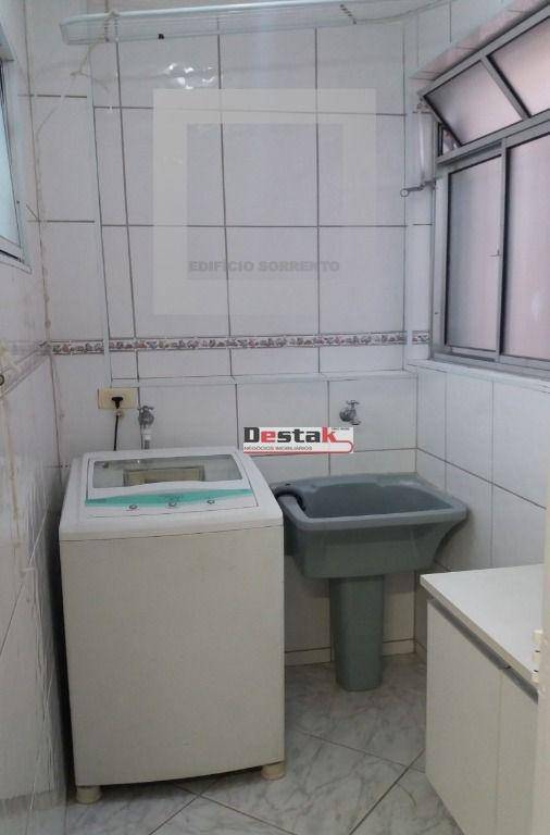 Apartamento à venda com 2 quartos, 63m² - Foto 17