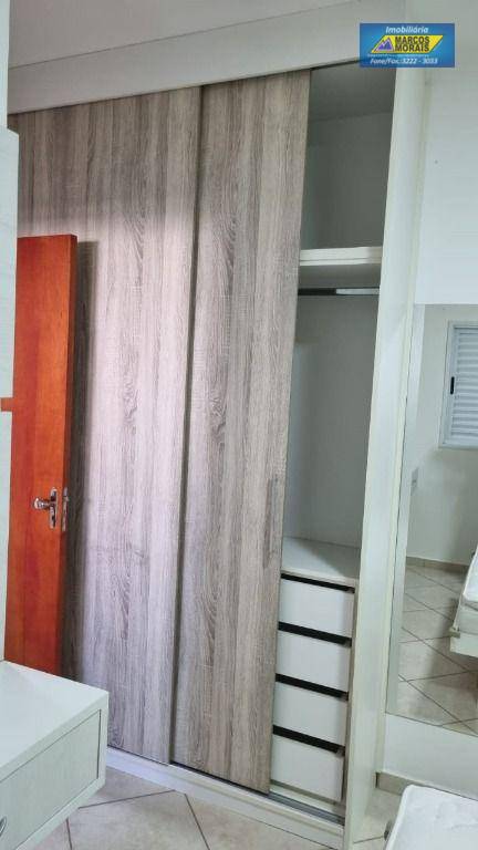 Apartamento à venda com 3 quartos, 96m² - Foto 8