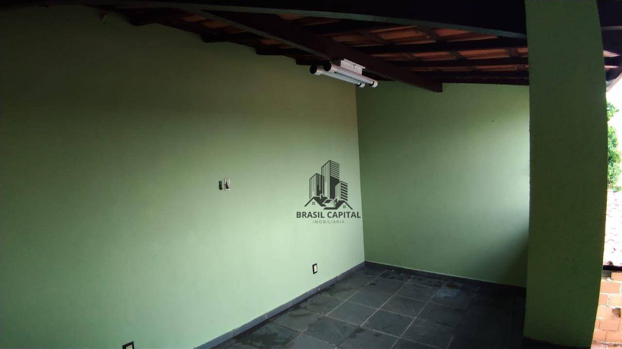 Casa para alugar com 2 quartos, 197m² - Foto 10