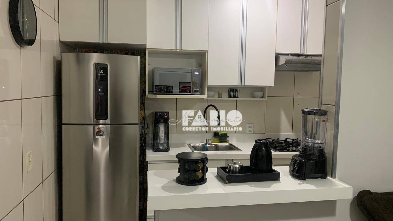 Apartamento à venda com 2 quartos, 45m² - Foto 1