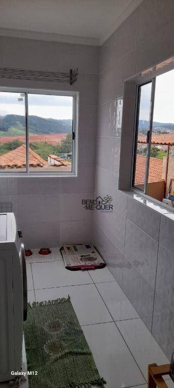 Casa à venda com 3 quartos, 100m² - Foto 10