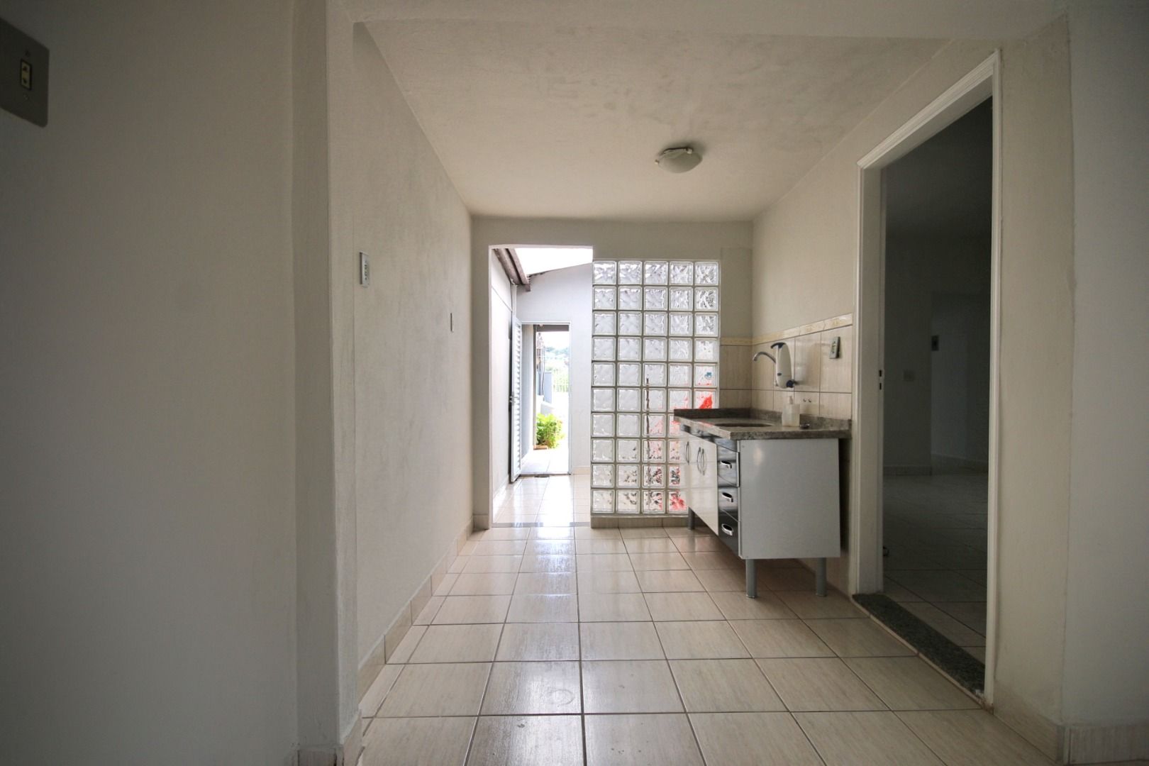 Casa à venda com 3 quartos, 214m² - Foto 30