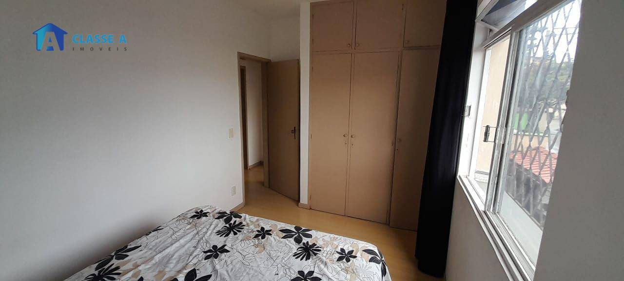 Apartamento à venda com 2 quartos, 100m² - Foto 2