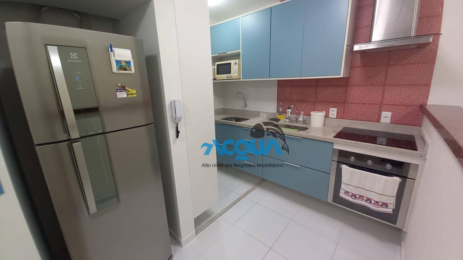 Apartamento à venda com 2 quartos, 95m² - Foto 2