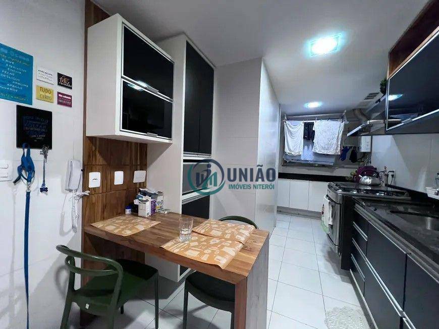 Apartamento à venda com 3 quartos, 105m² - Foto 21