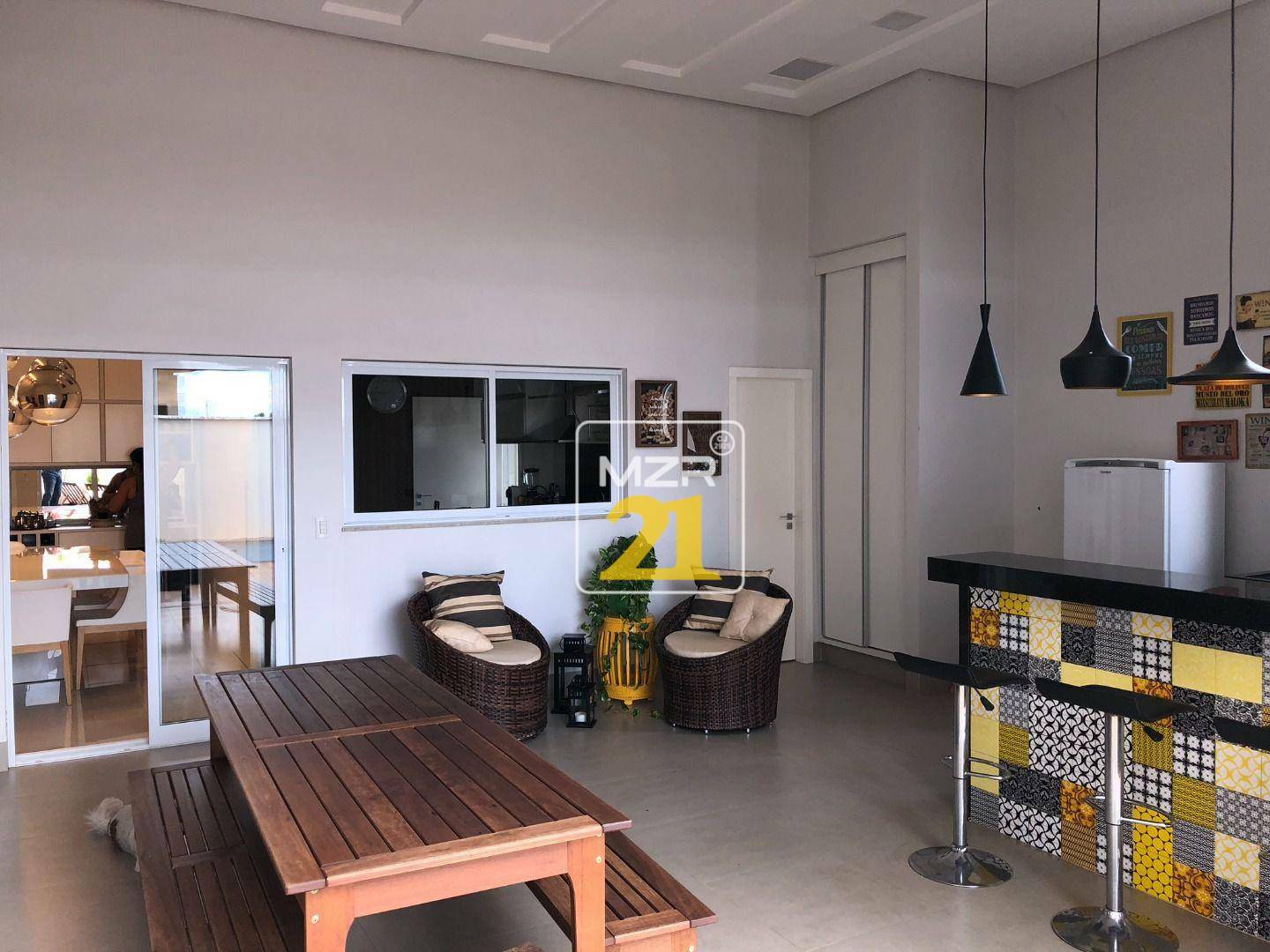 Casa de Condomínio à venda com 3 quartos, 210m² - Foto 17