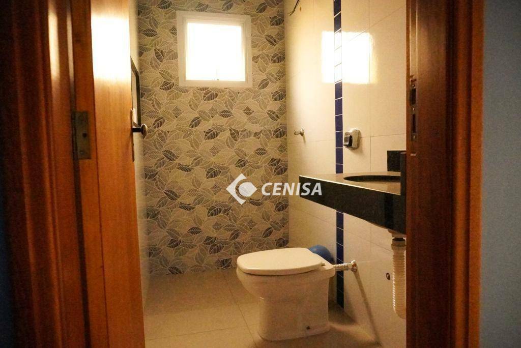 Casa à venda com 2 quartos, 240m² - Foto 8