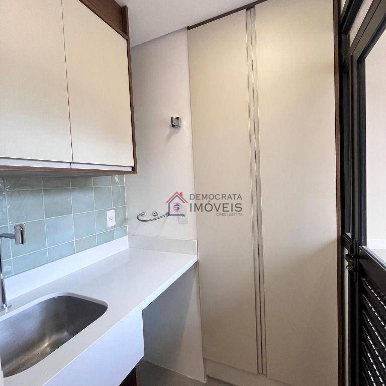 Apartamento à venda com 2 quartos, 64m² - Foto 15