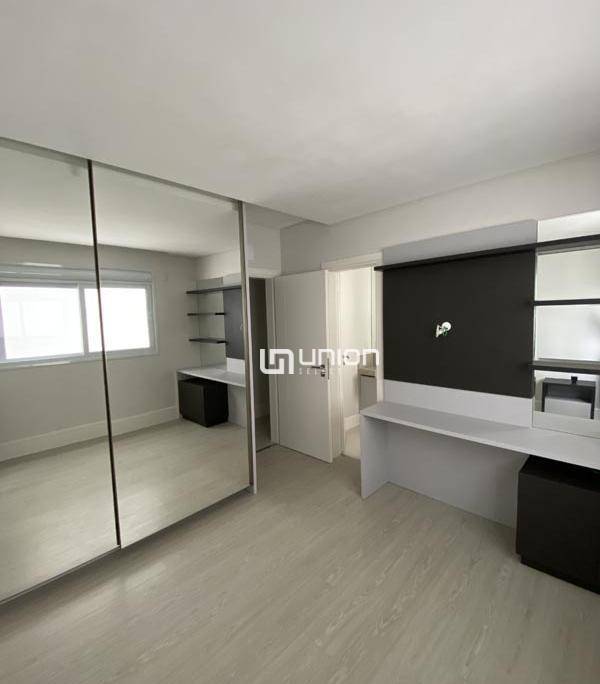 Apartamento à venda com 4 quartos, 237m² - Foto 20