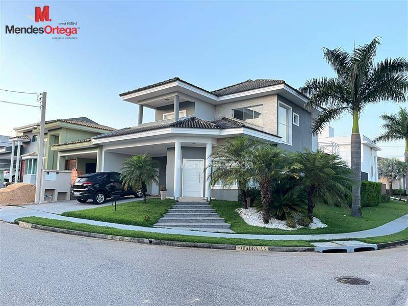 Casa de Condomínio, 4 quartos - Foto 1