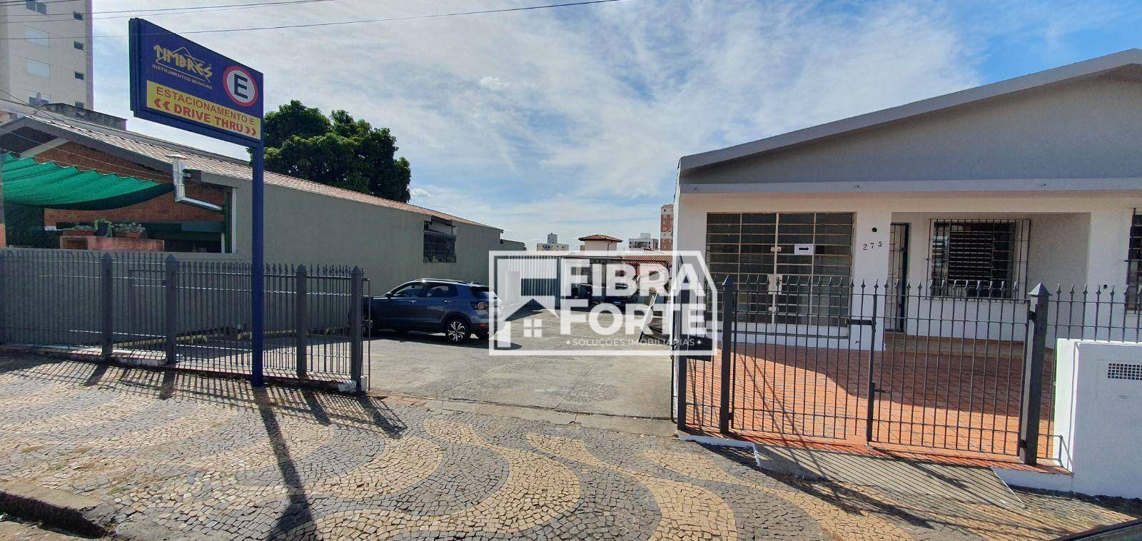 Casa para alugar com 5 quartos, 224m² - Foto 4