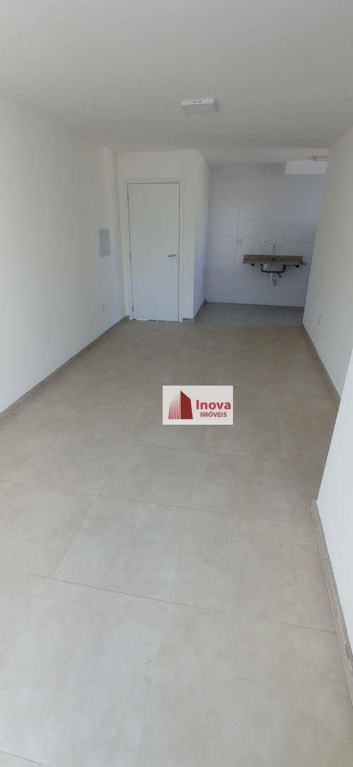 Apartamento à venda com 2 quartos, 65m² - Foto 13