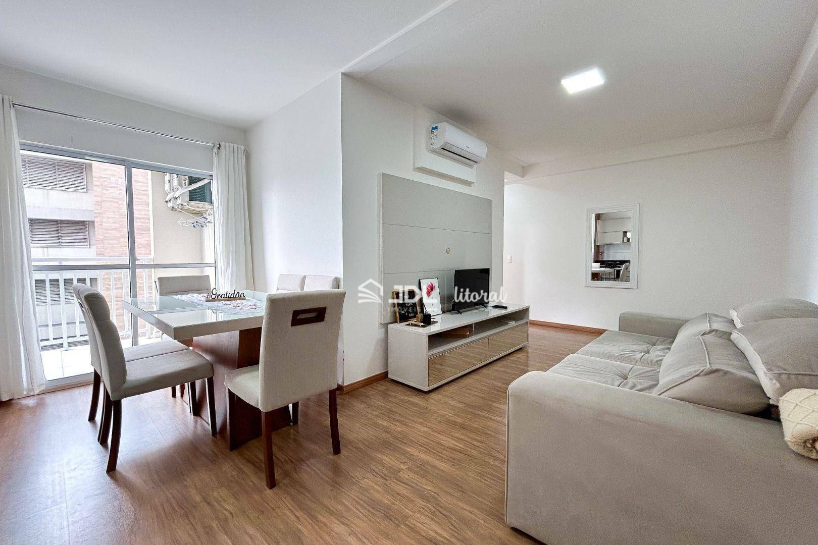 Apartamento à venda com 2 quartos, 77m² - Foto 1