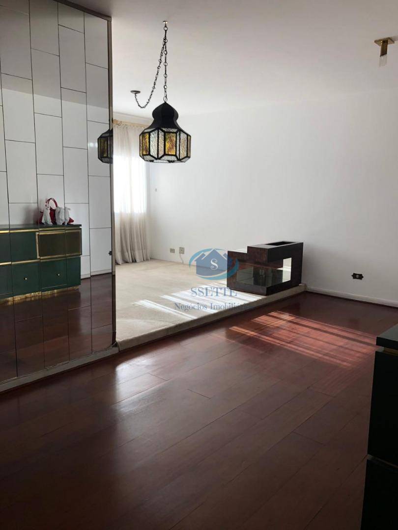 Apartamento à venda com 3 quartos, 115m² - Foto 1