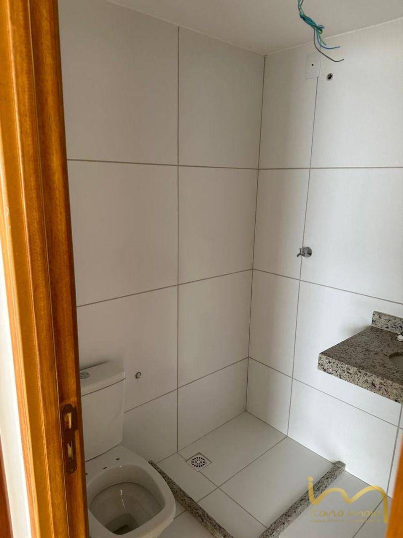 Apartamento à venda com 2 quartos, 62m² - Foto 13