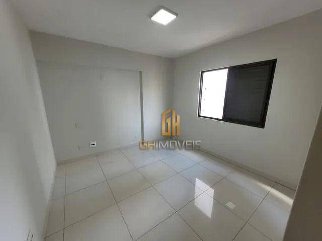 Apartamento à venda com 3 quartos, 100m² - Foto 4