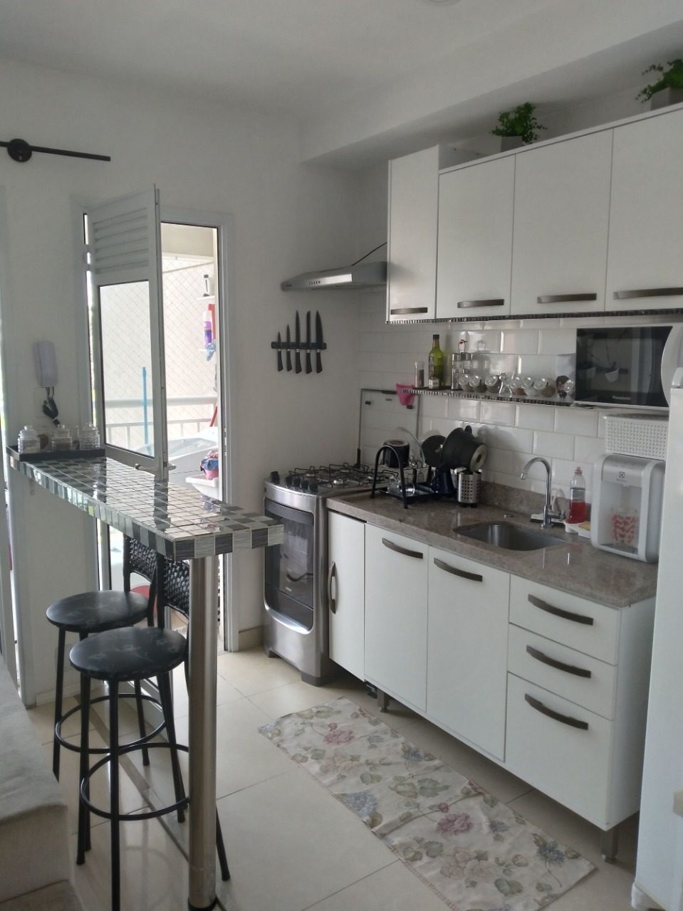 Apartamento à venda com 1 quarto, 39m² - Foto 2