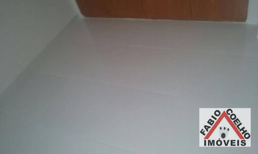 Apartamento à venda com 2 quartos, 56m² - Foto 12