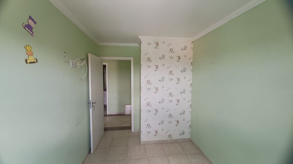 Apartamento à venda com 2 quartos, 60m² - Foto 18