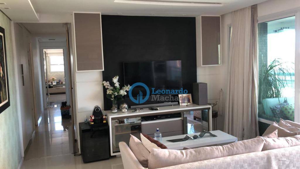 Apartamento à venda com 4 quartos, 165m² - Foto 2