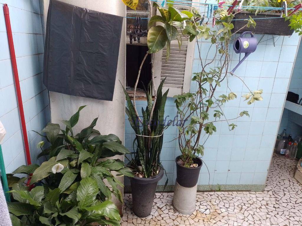 Sobrado à venda com 3 quartos, 120m² - Foto 3