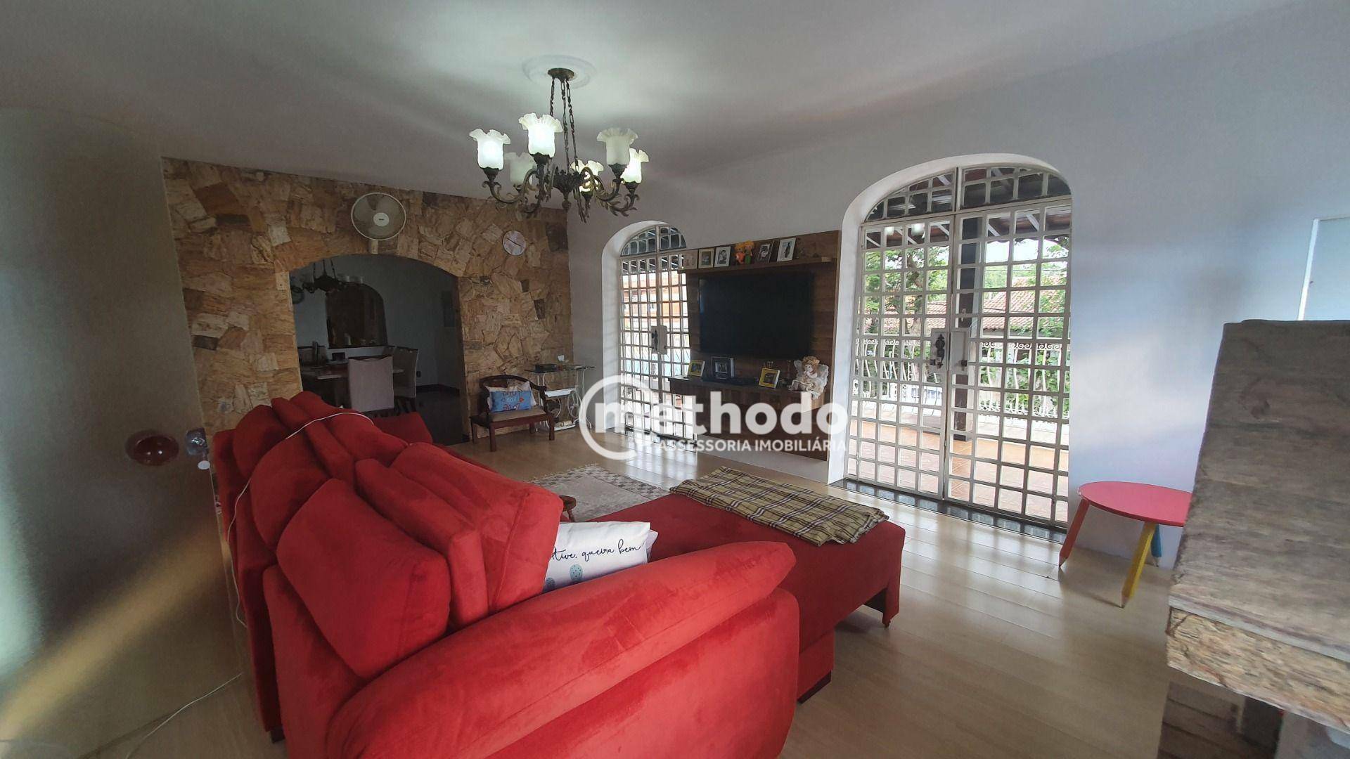 Casa à venda com 4 quartos, 415m² - Foto 4