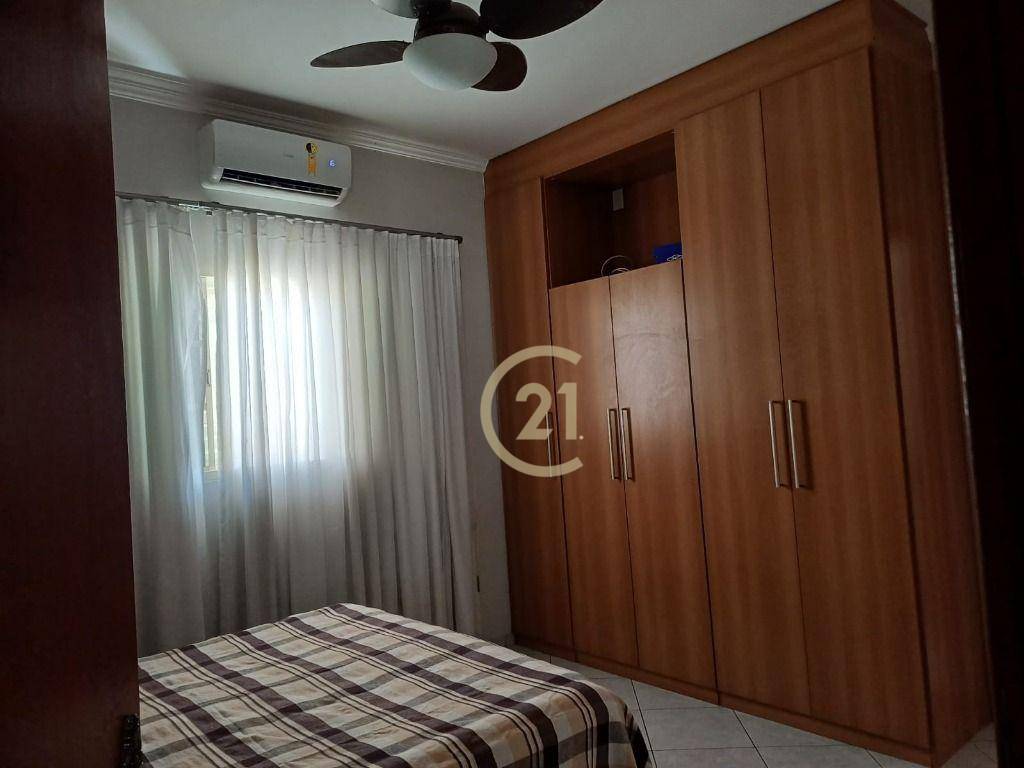 Casa à venda com 3 quartos, 150m² - Foto 14