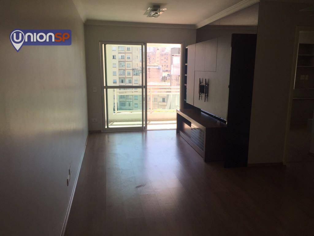 Apartamento à venda com 2 quartos, 62m² - Foto 1