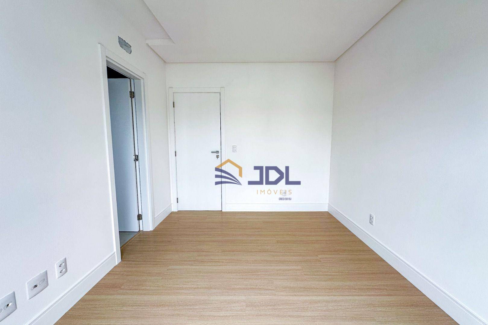 Apartamento à venda com 3 quartos, 139m² - Foto 21