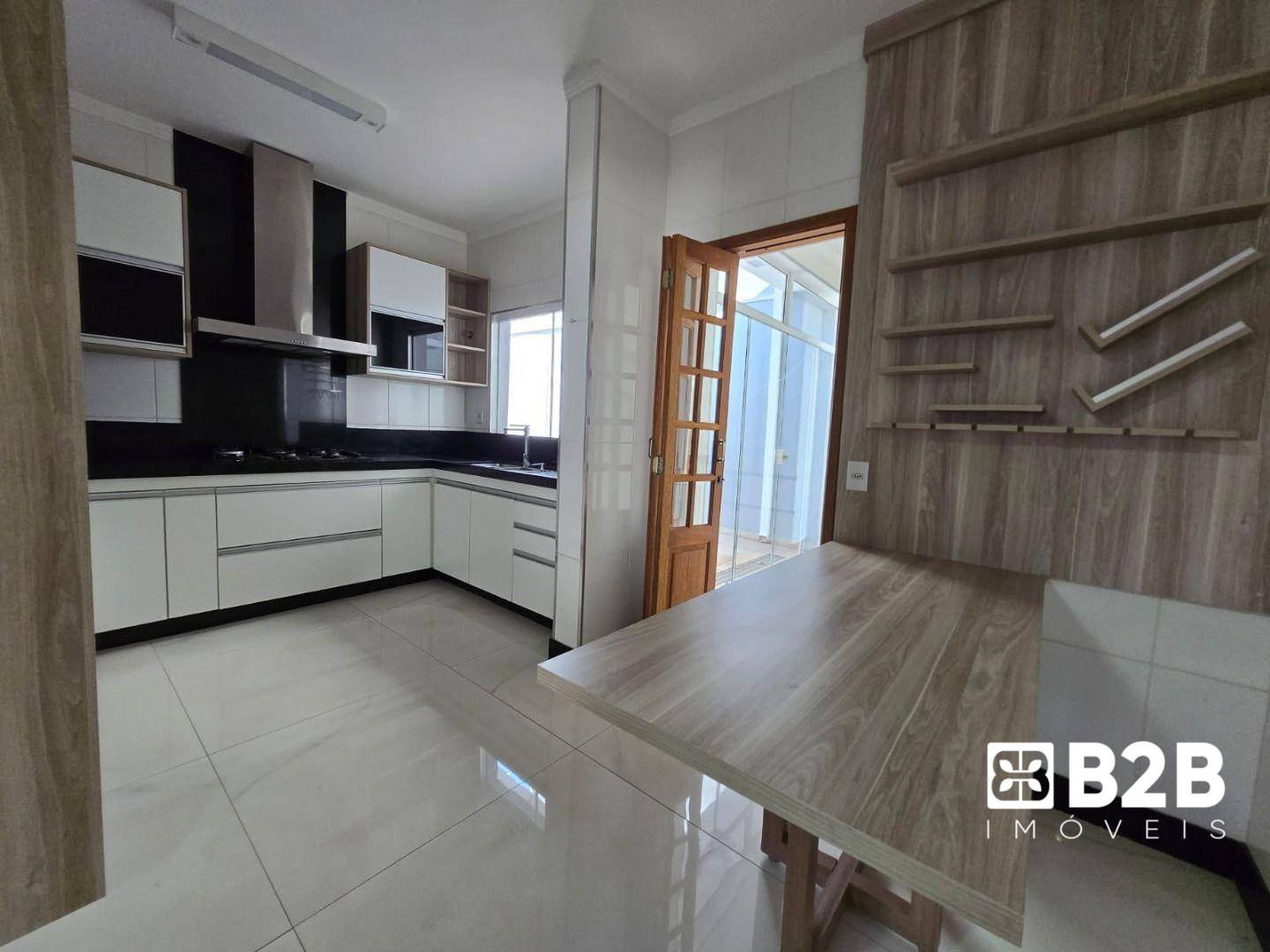 Casa à venda com 3 quartos, 166m² - Foto 12