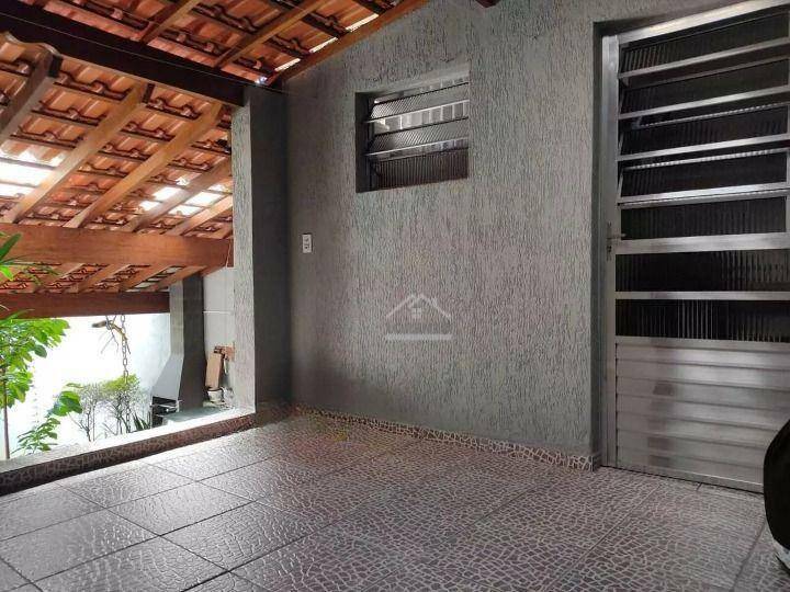 Sobrado à venda com 3 quartos, 128m² - Foto 5