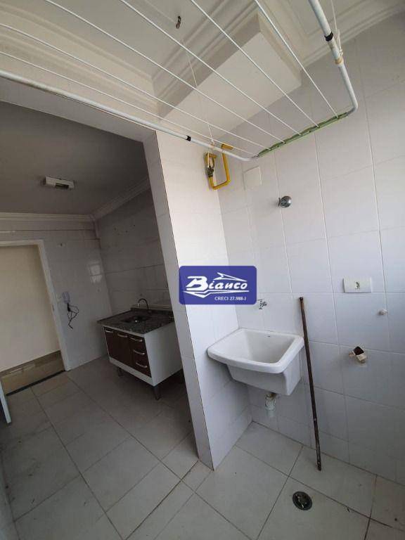 Apartamento à venda com 2 quartos, 60m² - Foto 6