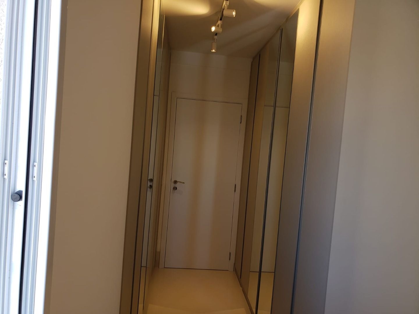 Apartamento à venda com 3 quartos, 145m² - Foto 23