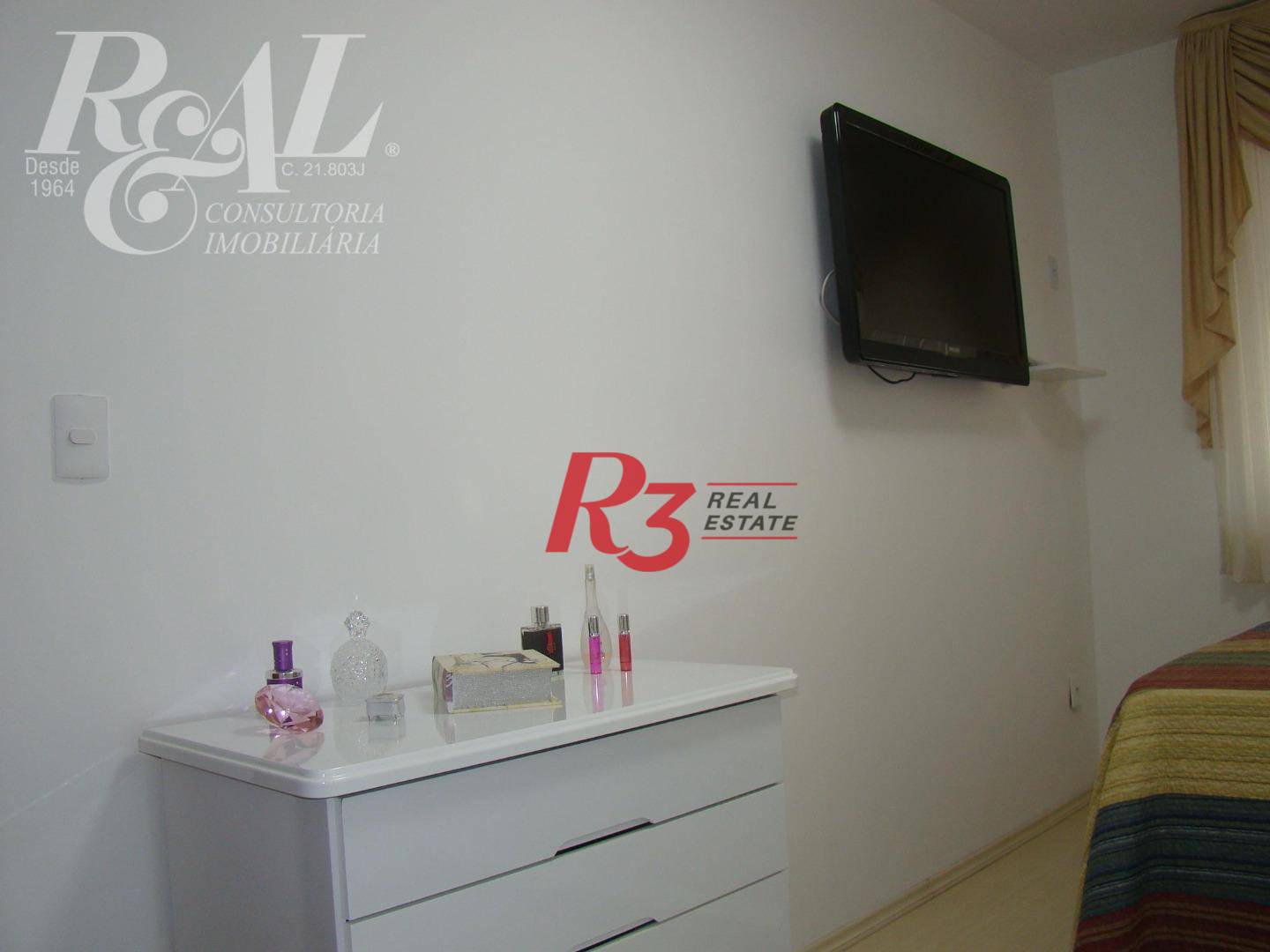 Apartamento à venda com 2 quartos, 66m² - Foto 5