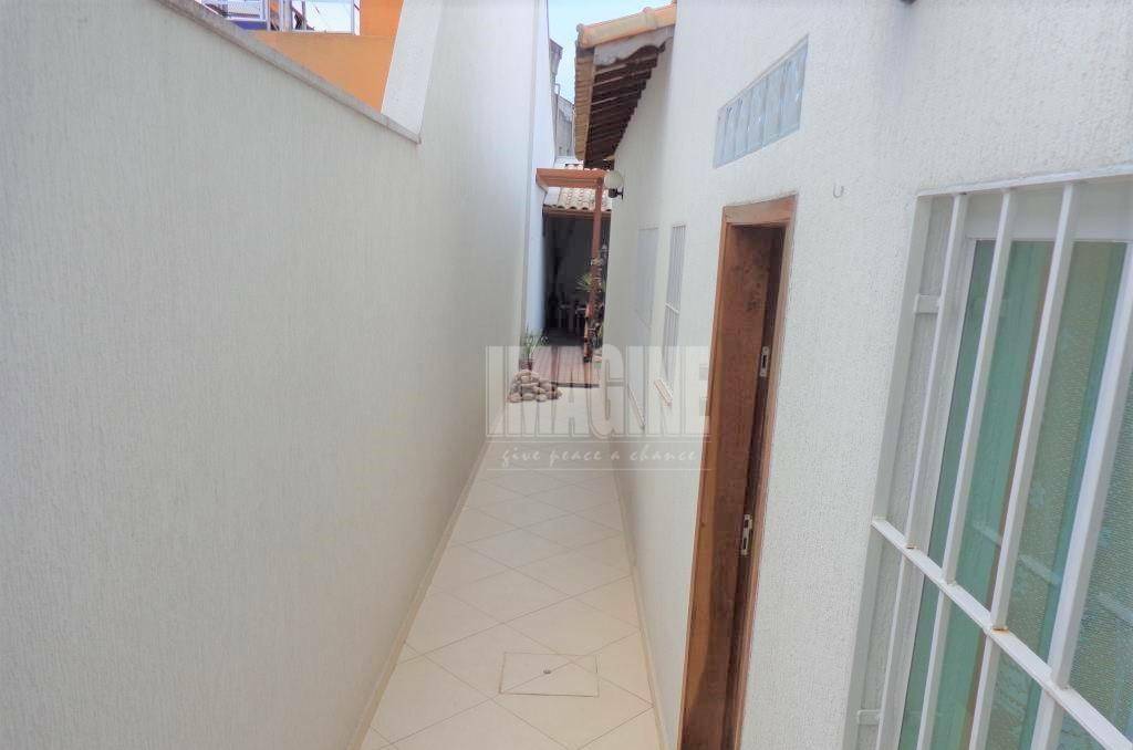 Sobrado à venda com 3 quartos, 170m² - Foto 1