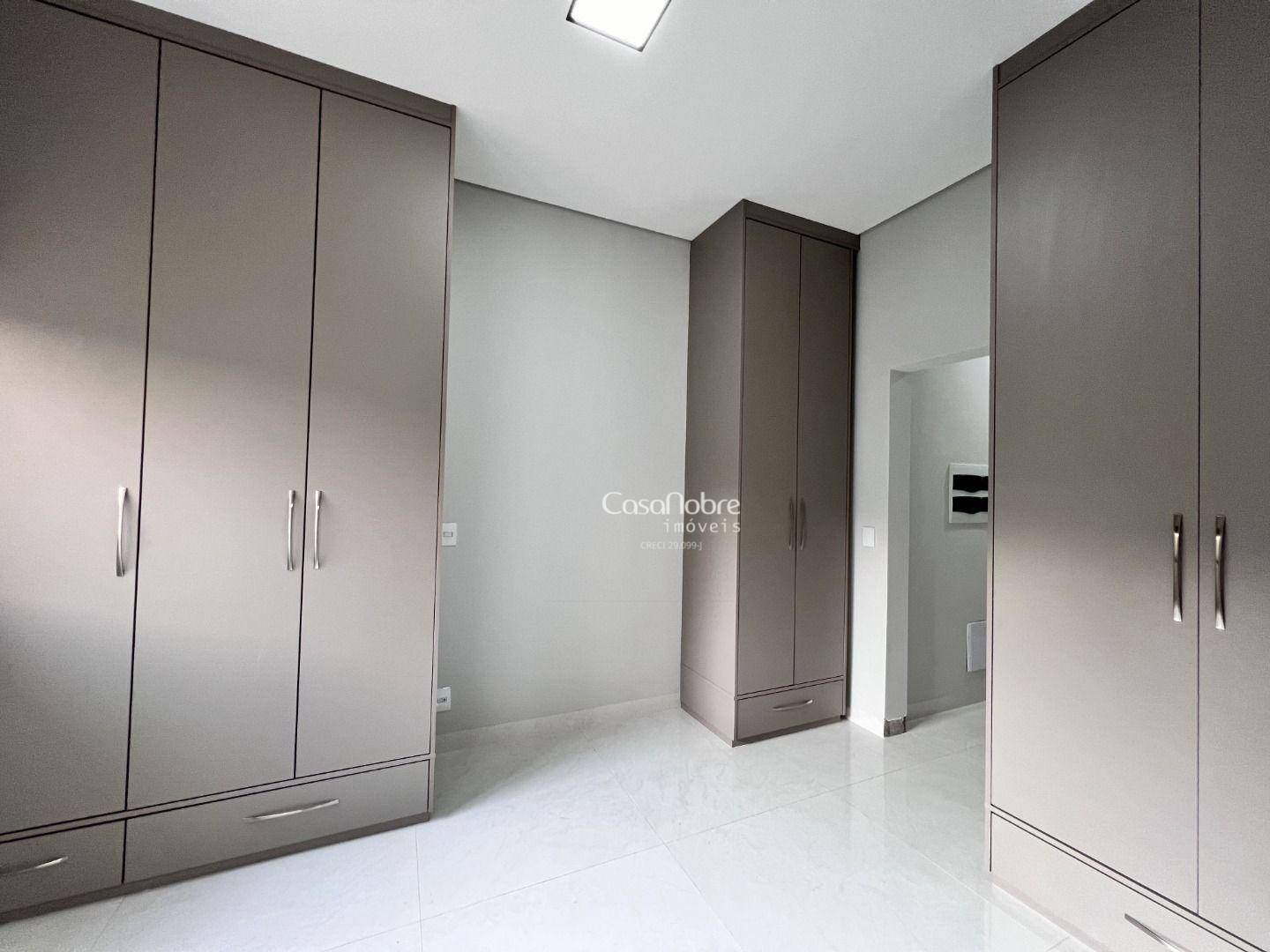 Casa de Condomínio à venda com 3 quartos, 188m² - Foto 4