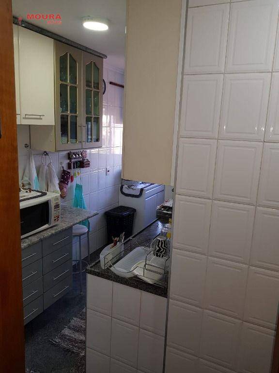 Apartamento à venda com 2 quartos, 60m² - Foto 10