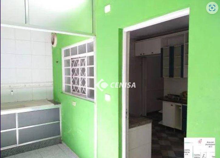 Casa à venda com 4 quartos, 180m² - Foto 10