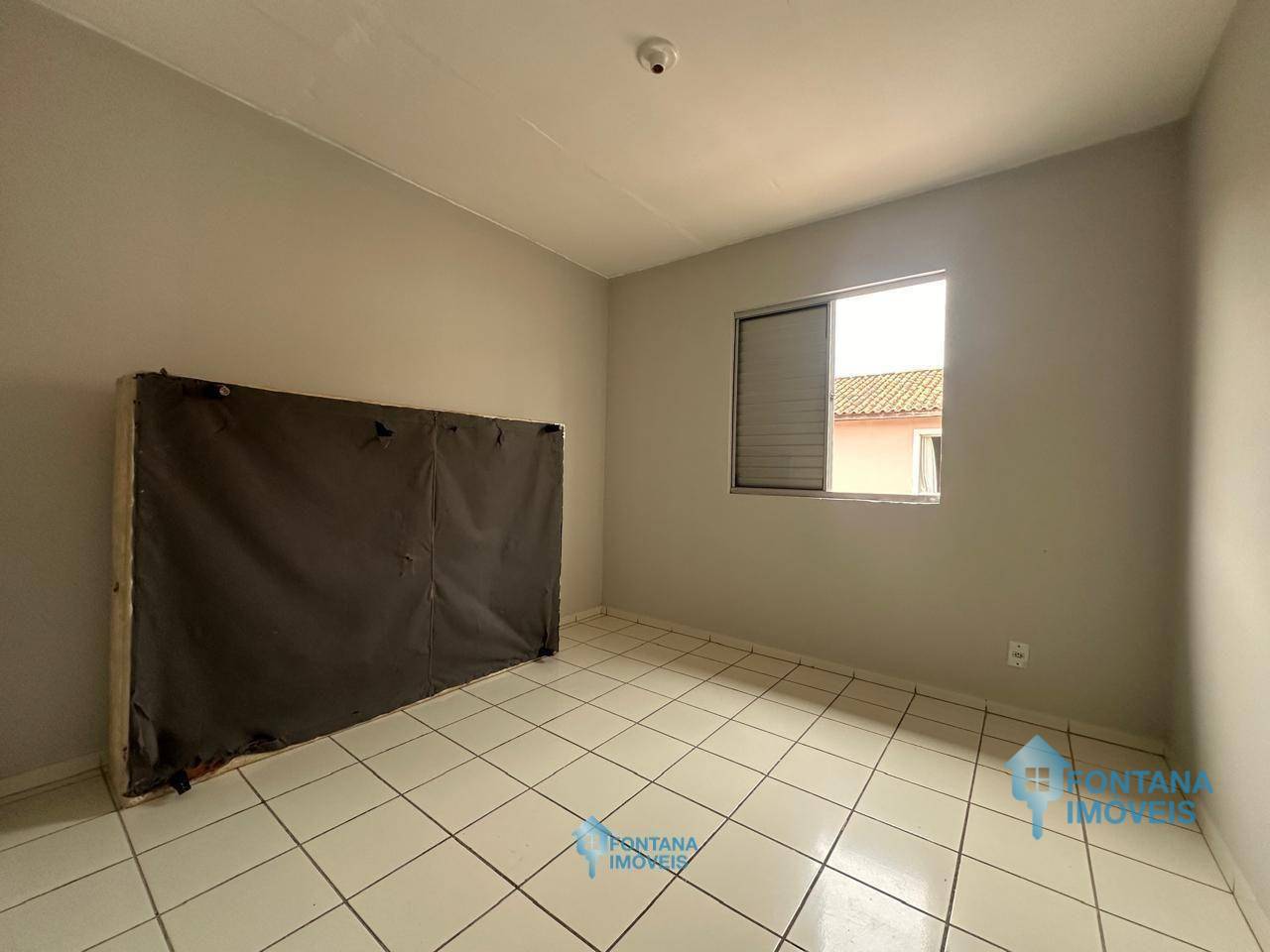 Casa à venda com 2 quartos, 50m² - Foto 6