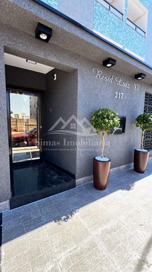 Apartamento à venda com 2 quartos, 80m² - Foto 3