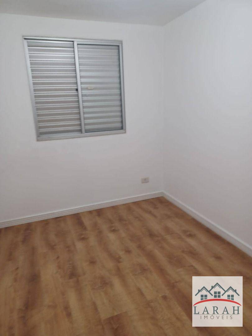 Apartamento à venda com 2 quartos, 49m² - Foto 11