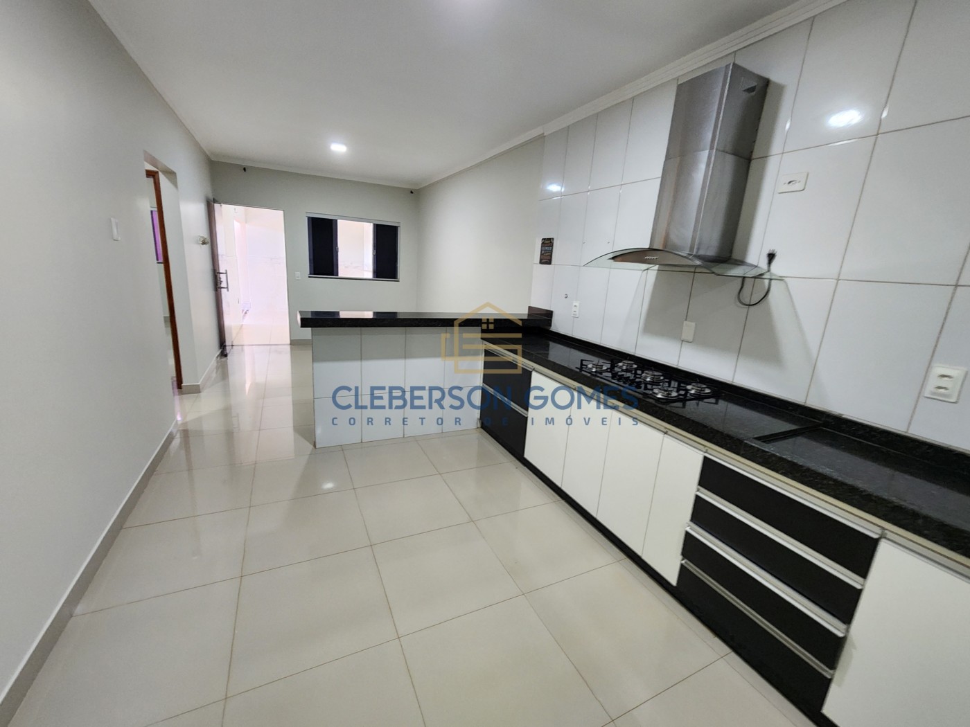 Casa à venda com 3 quartos, 287m² - Foto 17
