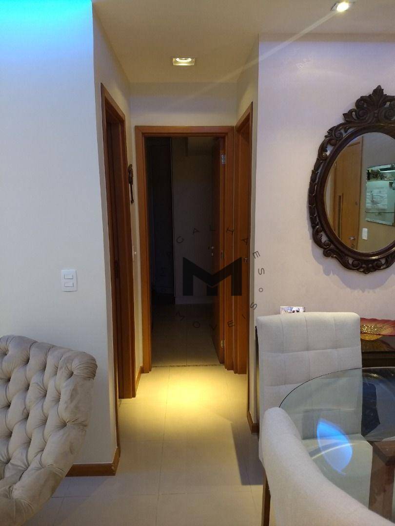 Apartamento à venda com 2 quartos, 75m² - Foto 5