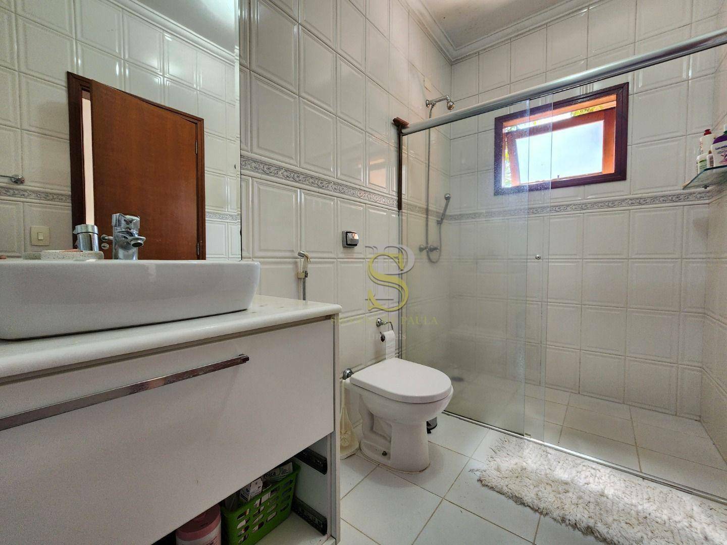 Casa de Condomínio à venda com 4 quartos, 450m² - Foto 25