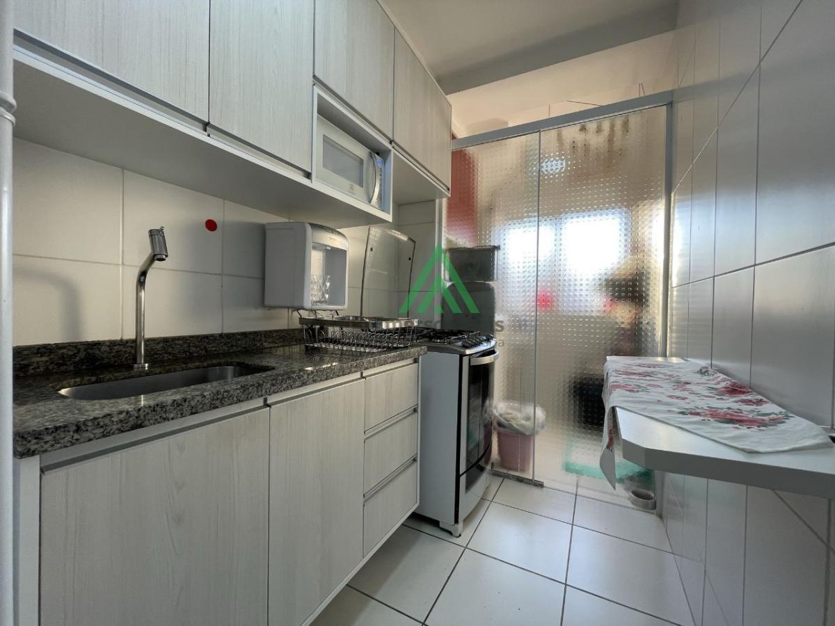 Apartamento à venda com 2 quartos, 68m² - Foto 24