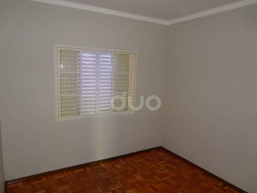 Casa para alugar com 3 quartos, 130m² - Foto 35