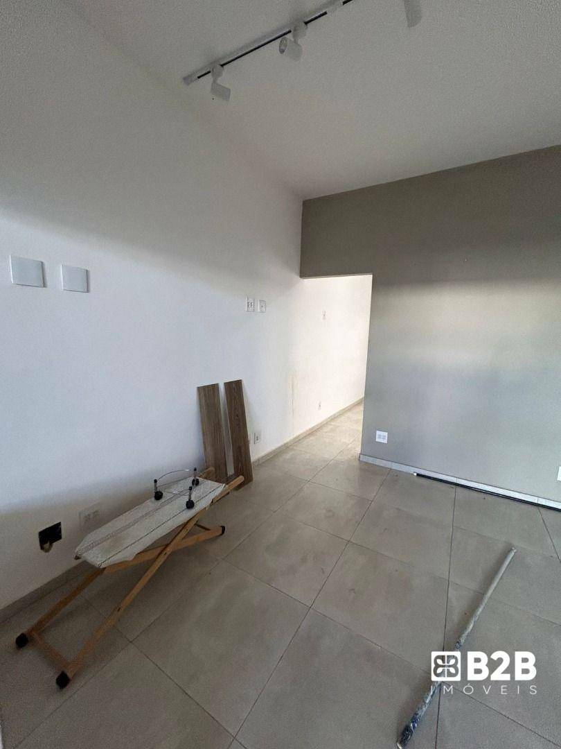 Casa à venda com 1 quarto, 80m² - Foto 7