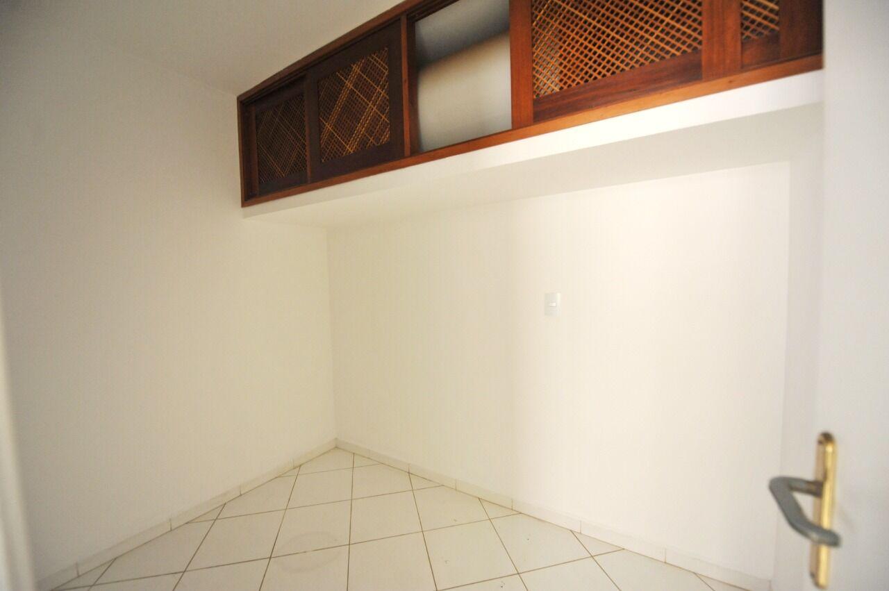 Apartamento à venda com 3 quartos, 150m² - Foto 17