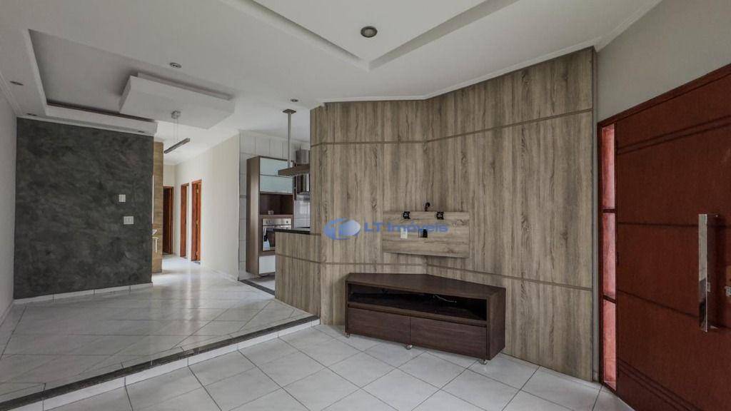 Casa para alugar com 3 quartos, 121m² - Foto 7
