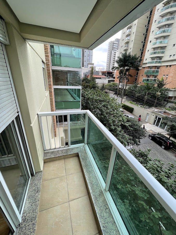 Apartamento à venda com 3 quartos, 169m² - Foto 9